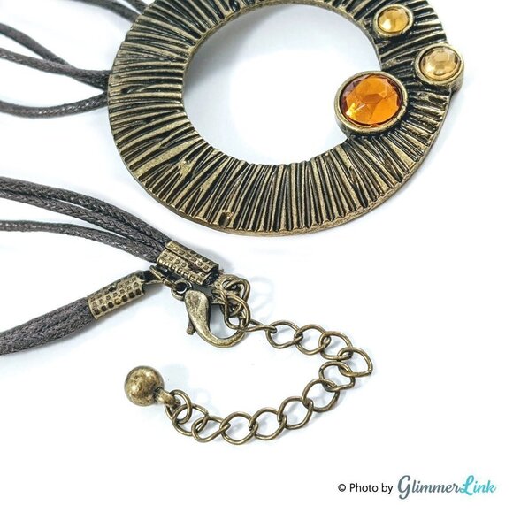Boho Textured Open Circle Pendant Necklace - Picture 9 of 11